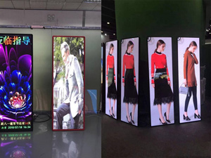 P2.5 Poster Mirror led display